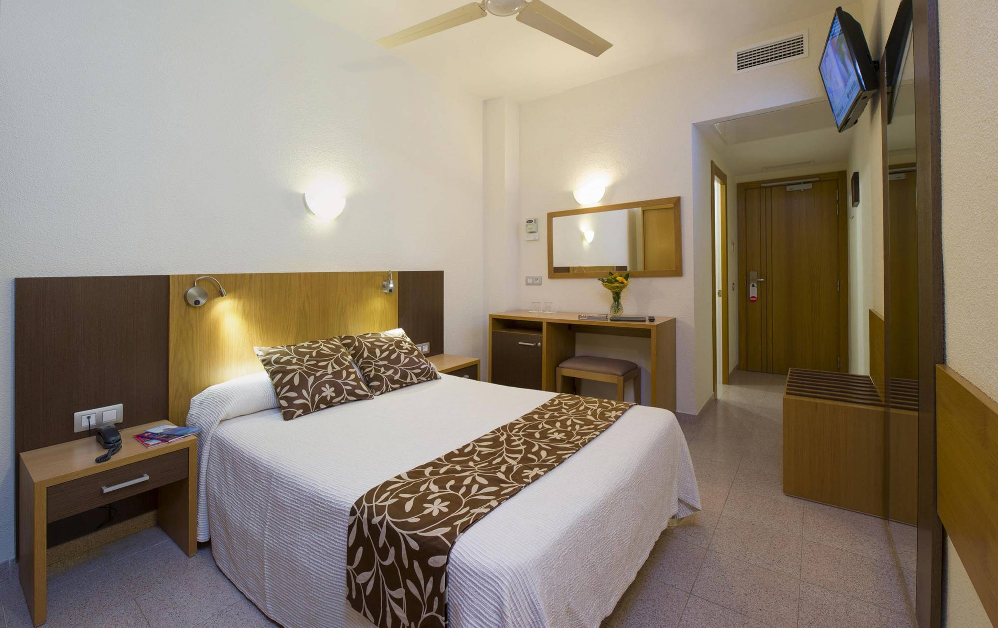 Hotel Gran Sol Sant Antoni de Portmany Esterno foto